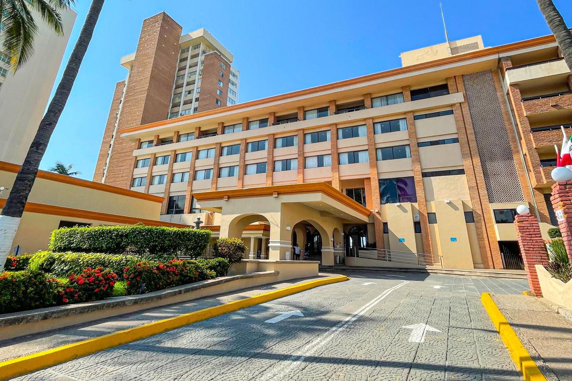 The Palms Resort Of מזטלן מראה חיצוני תמונה